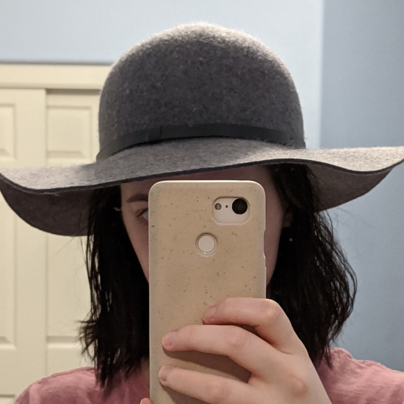 Faux Wool Floppy Hat 🍂 - Picture 5 of 5